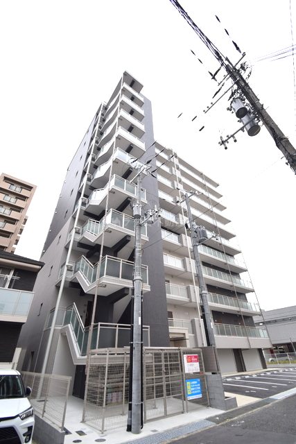 MISTRAL姫路駅前VIII安田の外観2枚目