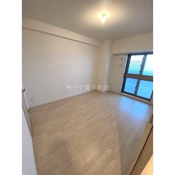 大阪ベイレジデンスの室内写真4枚目