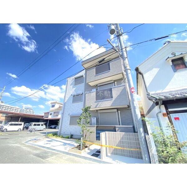 アリビオベルの外観2枚目