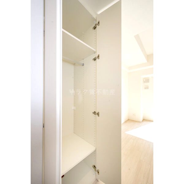 ザ・パークハビオ谷町六丁目テラスの室内写真1枚目