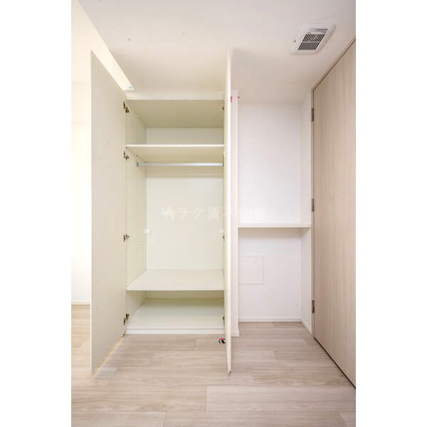 ザ・パークハビオ谷町六丁目テラスの室内写真13枚目