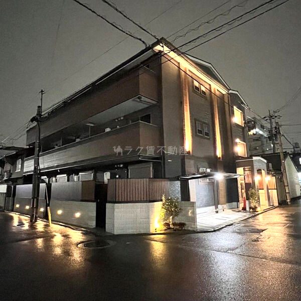 コンフォルタ京都西の外観9枚目