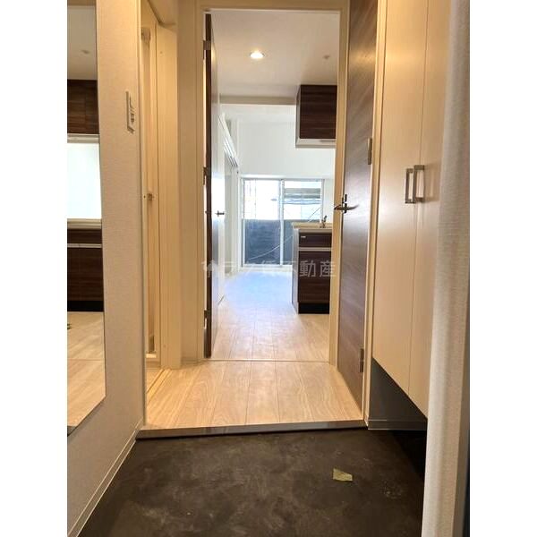 スワンズシティ神戸湊川 IIの室内写真2枚目