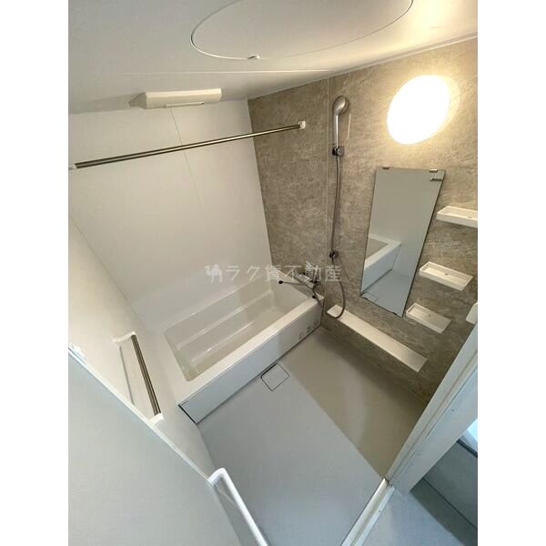 サンティエ福島吉野の室内写真11枚目