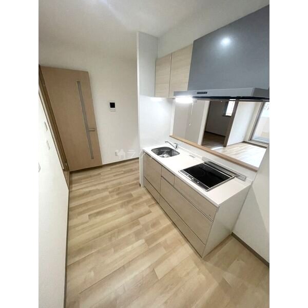 サンティエ福島吉野の室内写真8枚目