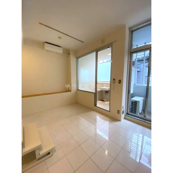 U residence 弁天町 (是空弁天)の室内写真9枚目