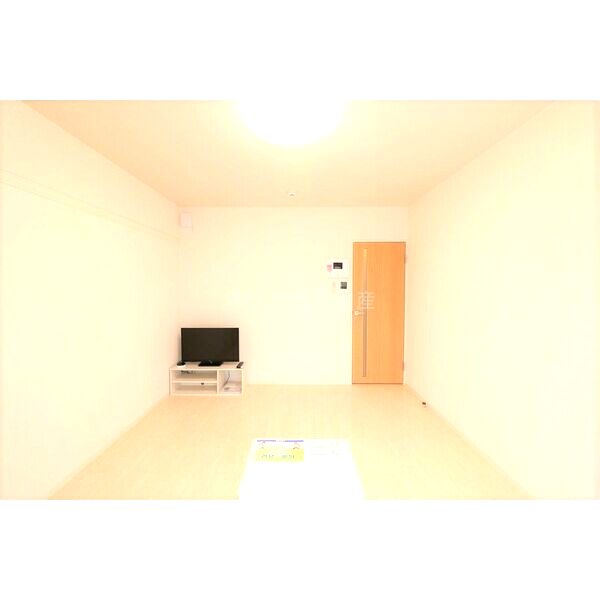 クレイノアローウェアハウスの室内写真3枚目