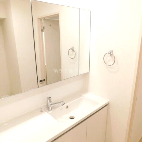 扇山 (SENZAN)の室内写真11枚目