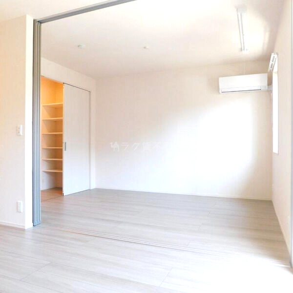 扇山 (SENZAN)の室内写真6枚目