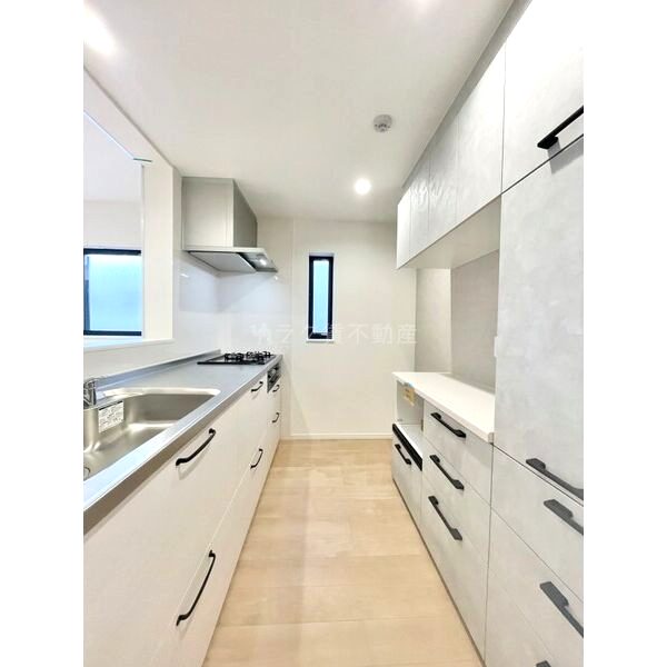 LOHAUS花屋敷駅前の室内写真16枚目