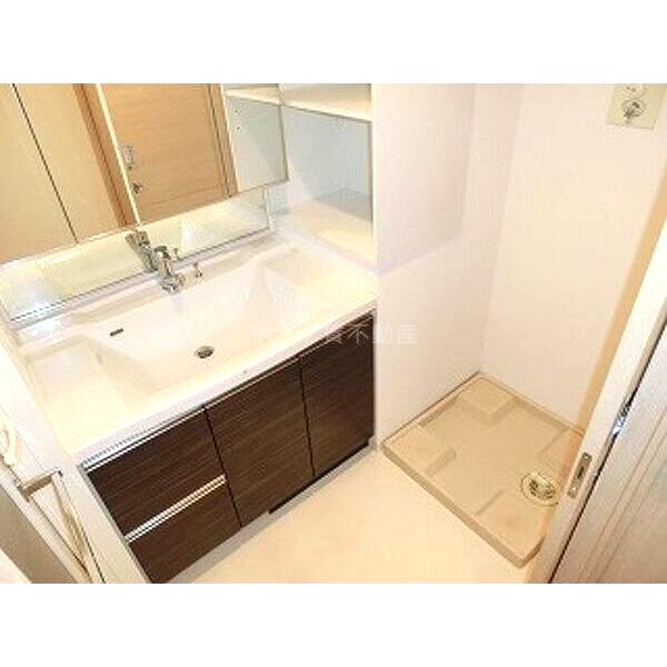 ライオンズ京都四条烏丸レジデンスの室内写真8枚目