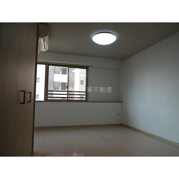 ライオンズ京都四条烏丸レジデンスの室内写真1枚目