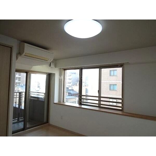 ライオンズ京都四条烏丸レジデンスの室内写真16枚目