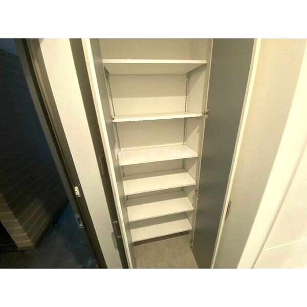 ティアラ北巽の室内写真18枚目