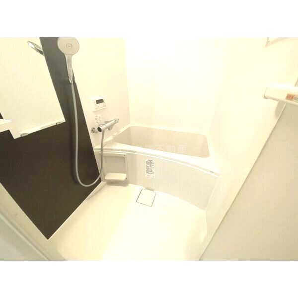 ティアラ北巽の室内写真3枚目