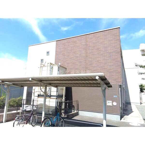 クレイノフィセント ファルコンの外観2枚目