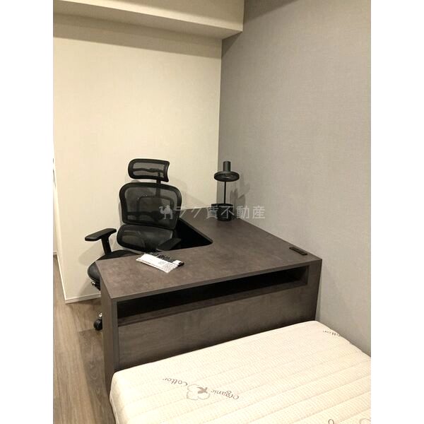 ザ・パークハビオ江坂公園の室内写真9枚目