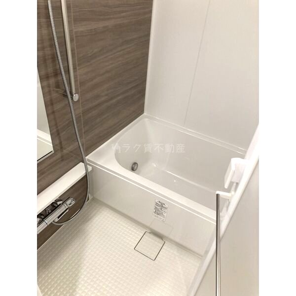 ザ・パークハビオ江坂公園の室内写真13枚目