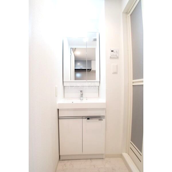 ソルテラス都島本通の室内写真11枚目