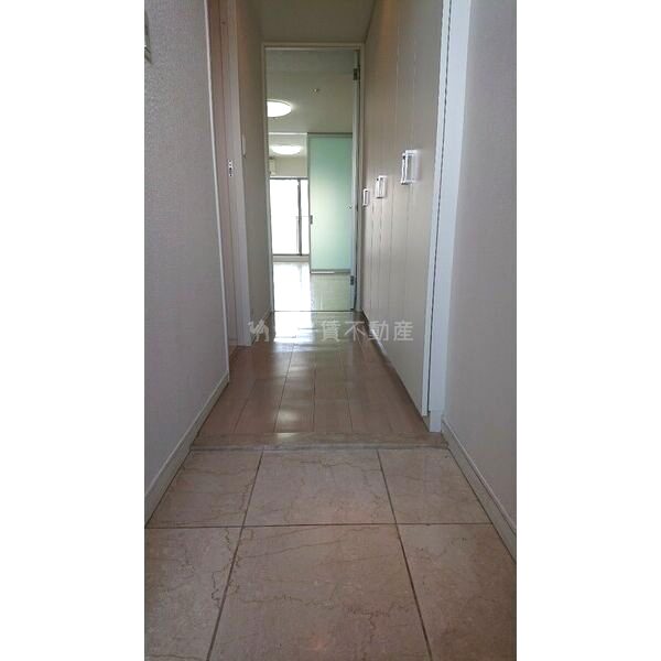 エグゼレジデンスタワーの室内写真3枚目