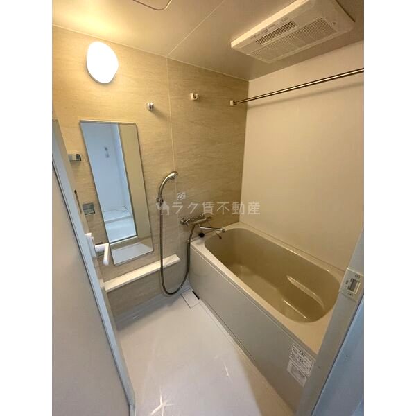 クレア・ド・ルーン伊丹の室内写真11枚目