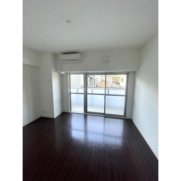 クレア・ド・ルーン伊丹の室内写真17枚目