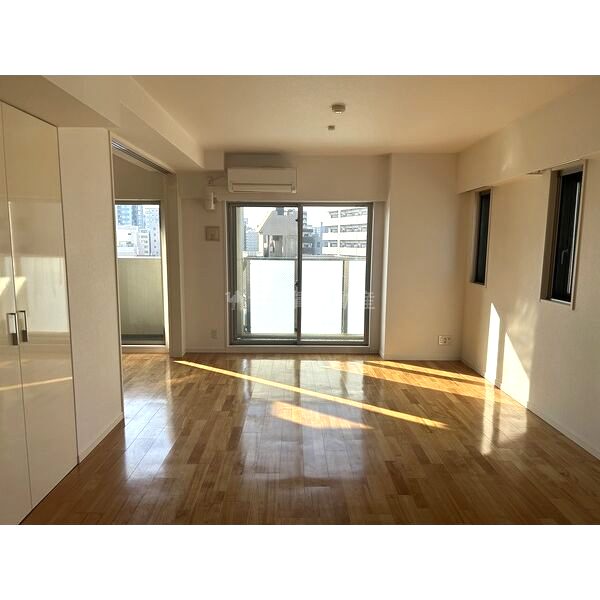 アークアベニュー梅田北の室内写真2枚目