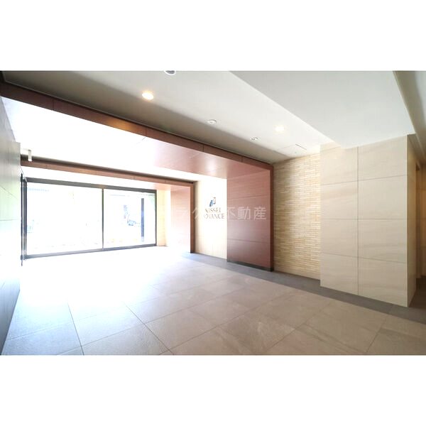 アドバンス大阪ブリアントの外観2枚目