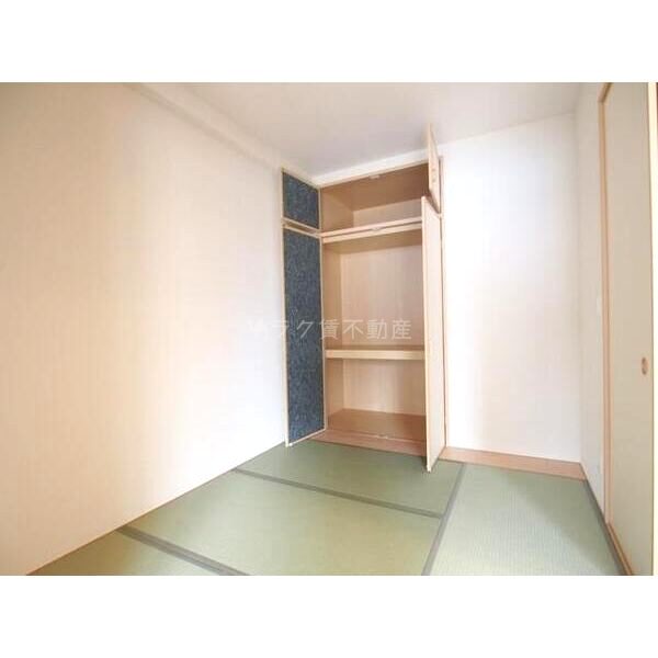 プレミスト都島パークフロントの室内写真1枚目