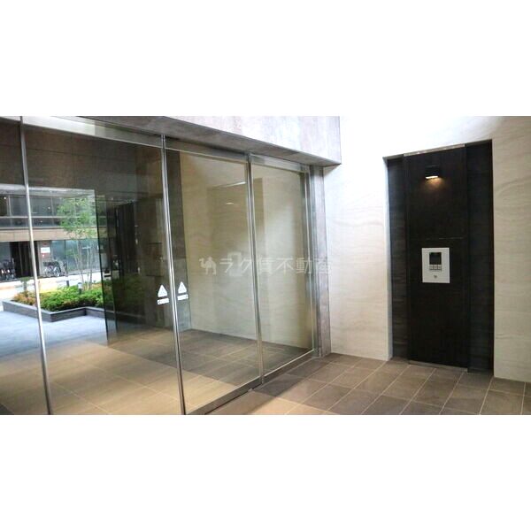 ファーストフィオーレ難波南パークサイドの外観2枚目