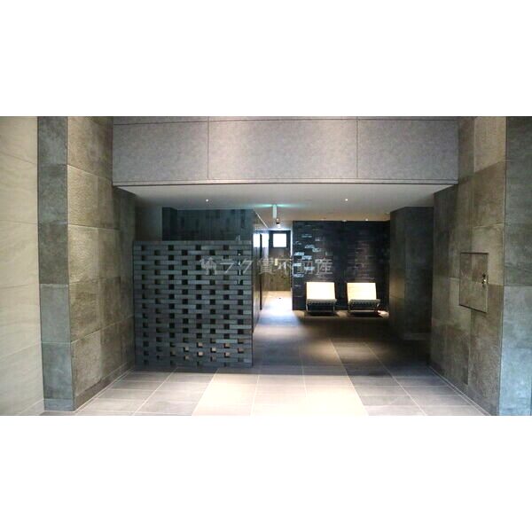 ファーストフィオーレ難波南パークサイドの外観3枚目