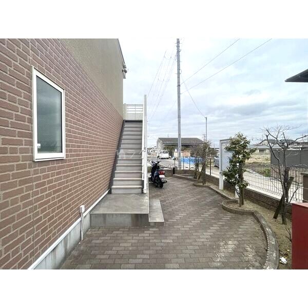 レオネクストソシア野遠の室内写真14枚目