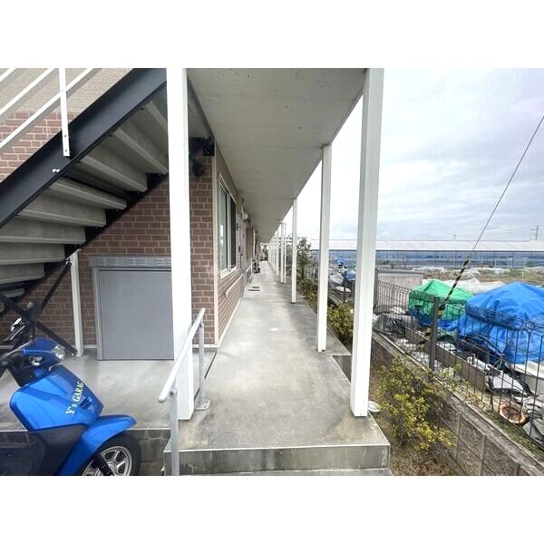 レオネクストソシア野遠の室内写真12枚目