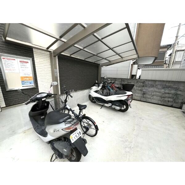 エステイトE桂川B棟の外観3枚目