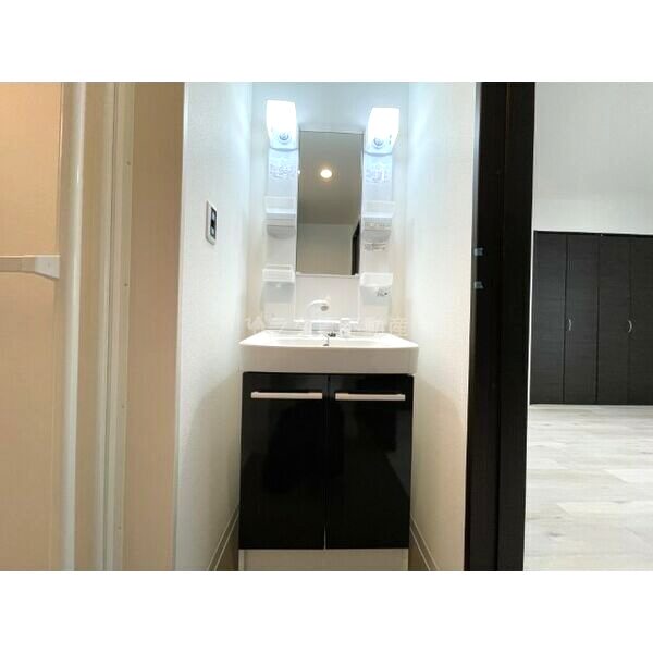 エステイトE桂川B棟の室内写真15枚目