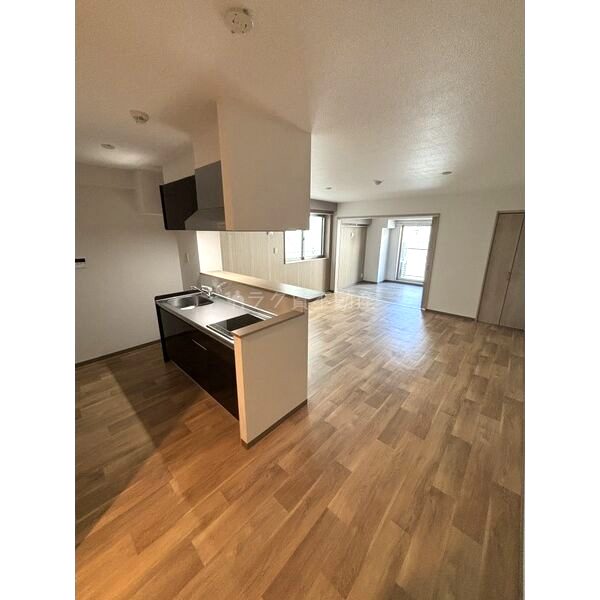 フリーディオ堺BLDの室内写真5枚目