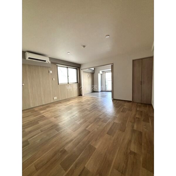 フリーディオ堺BLDの室内写真7枚目