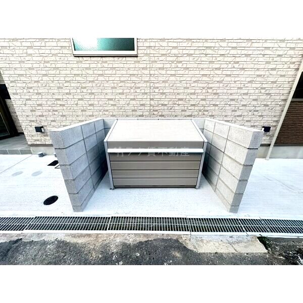 アート総持寺駅前の外観10枚目