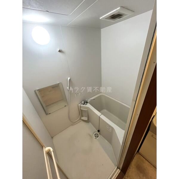 サムティ塚口レジデンスの室内写真3枚目