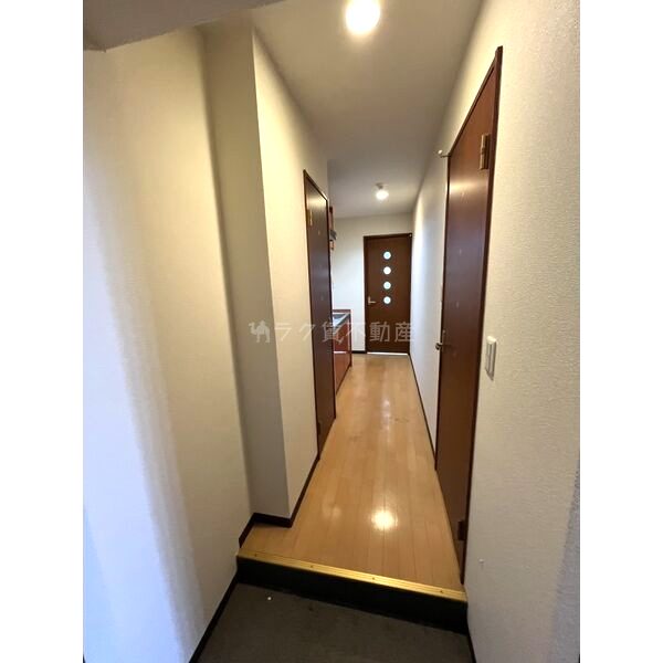 サムティ塚口レジデンスの室内写真9枚目