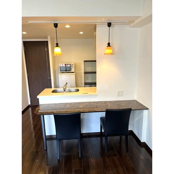 セレニテ梅田北Premiumの室内写真12枚目