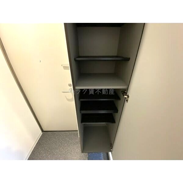 エステイトE桂川A棟の室内写真8枚目