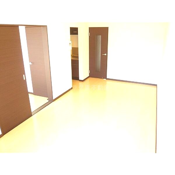 レオネクストサンモール畷の室内写真3枚目