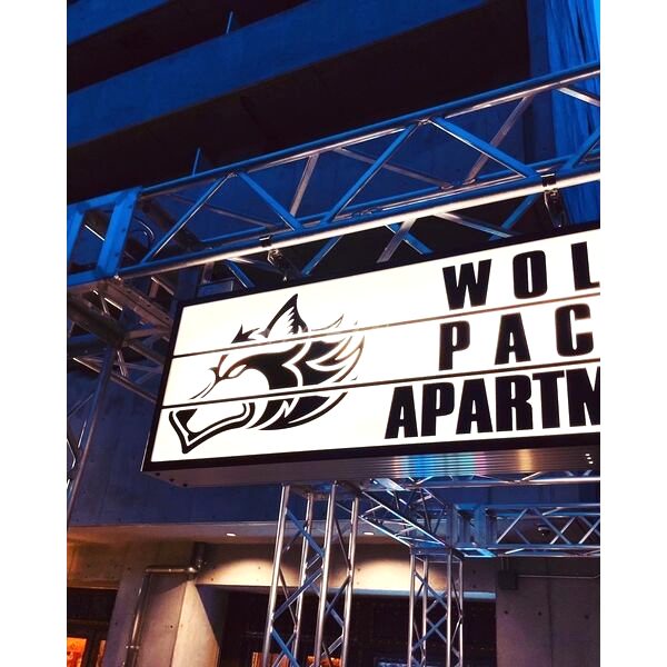 Wolf Pack Apartmentの外観4枚目