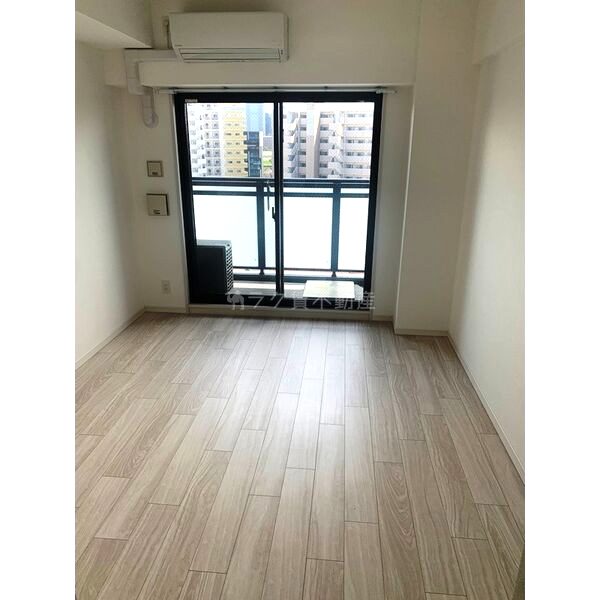 ライジングメゾン新大阪サウスの室内写真1枚目