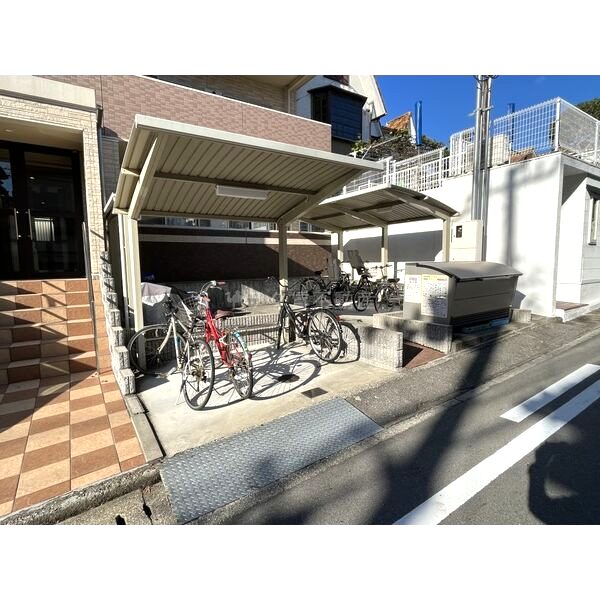 グラート緑地の外観6枚目