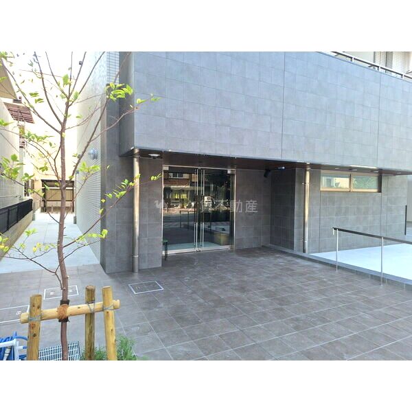 THE RESIDENCE Hの外観3枚目