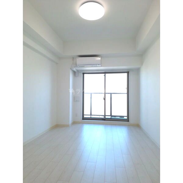 THE RESIDENCE Hの室内写真3枚目