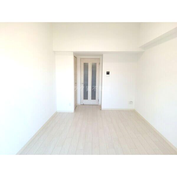 THE RESIDENCE Hの室内写真17枚目