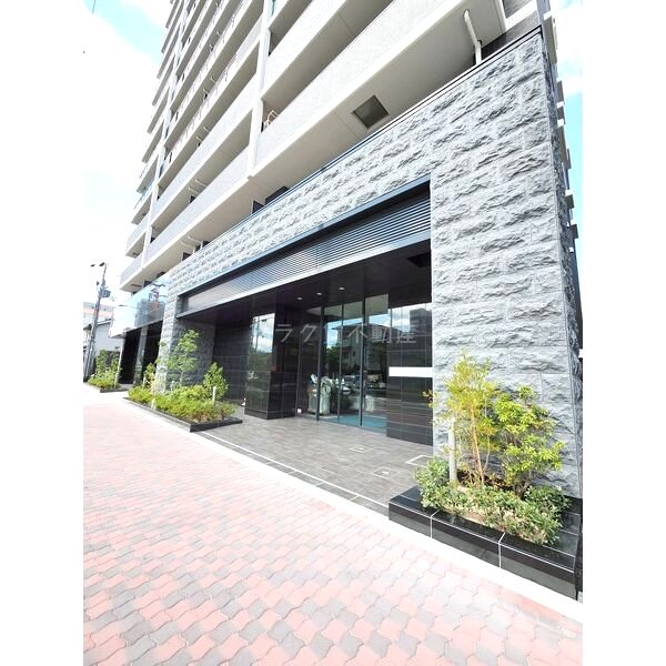 プレサンスロジェ森ノ宮の外観3枚目